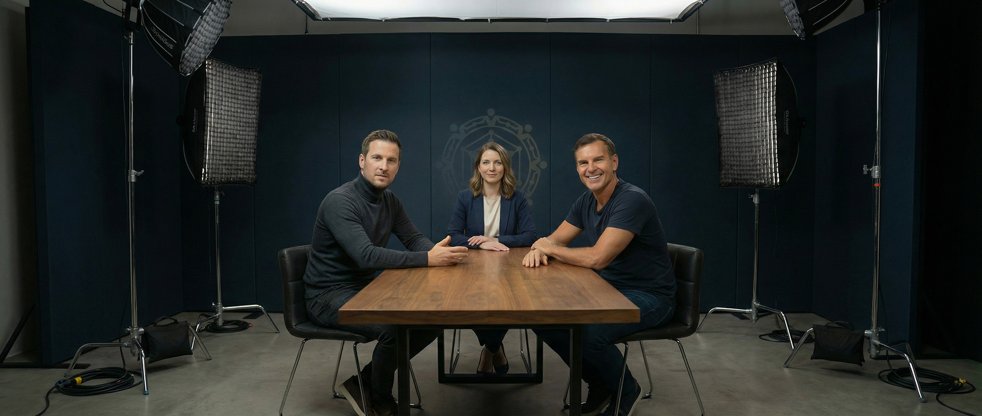 Studiofoto Das Krypto Konzil